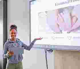 Kaufmann, -frau im E-Commerce